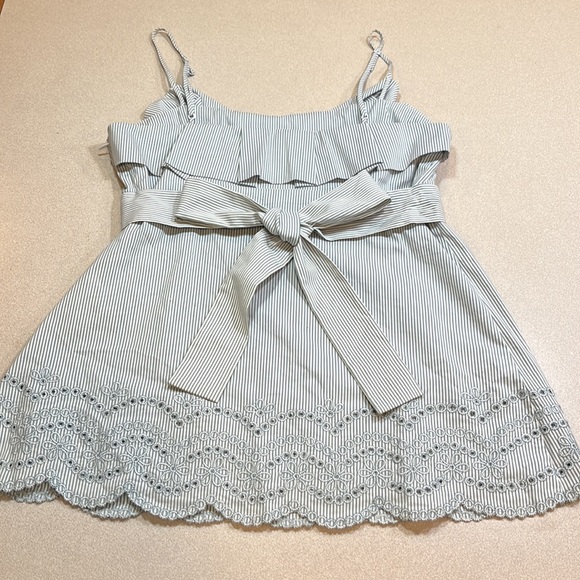 BCBG MaxAzria tank size S white and baby blue with bow - Picture 4 of 8